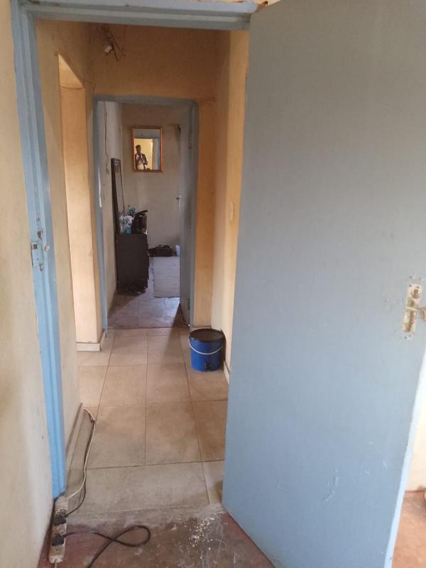 2 Bedroom Property for Sale in Grasmere Gauteng
