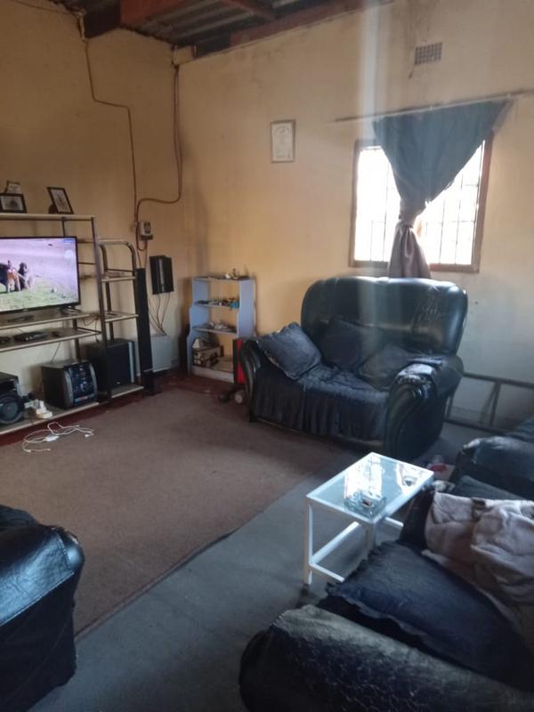 2 Bedroom Property for Sale in Grasmere Gauteng