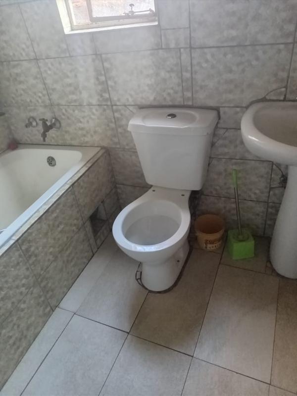 2 Bedroom Property for Sale in Grasmere Gauteng