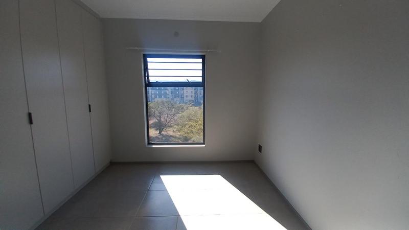 To Let 2 Bedroom Property for Rent in Waterkloof Ridge Gauteng