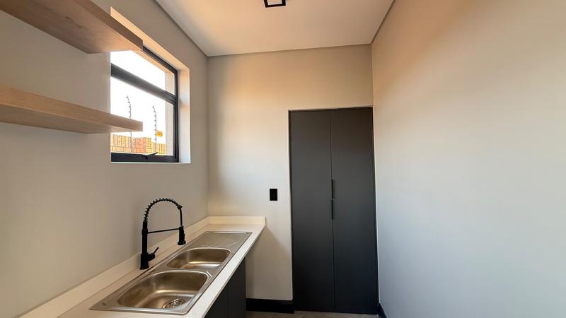 4 Bedroom Property for Sale in Fountainbrook Estate Gauteng