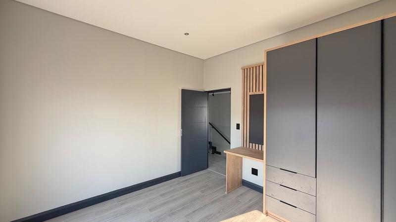 4 Bedroom Property for Sale in Fountainbrook Estate Gauteng