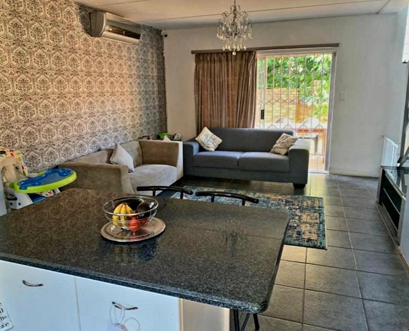 To Let 3 Bedroom Property for Rent in Kyalami Hills Gauteng
