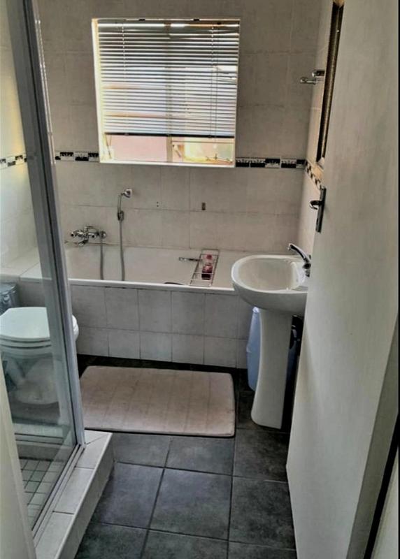 To Let 3 Bedroom Property for Rent in Kyalami Hills Gauteng