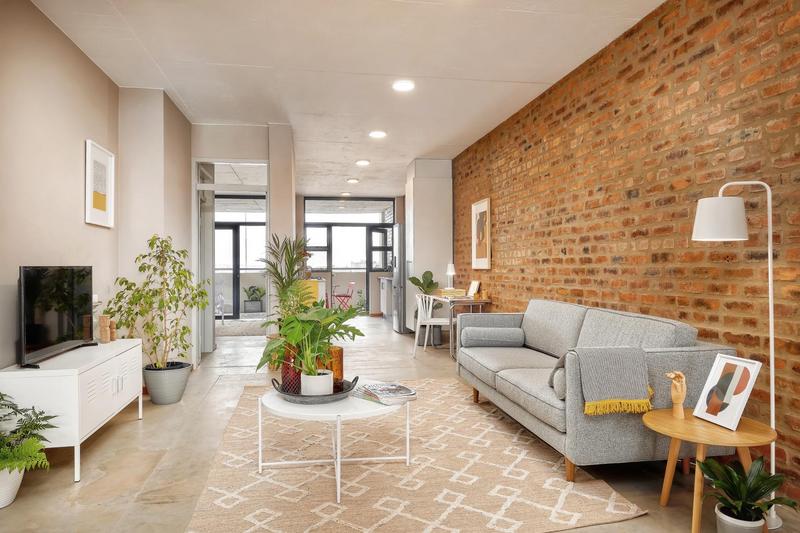 To Let 2 Bedroom Property for Rent in Braamfontein Gauteng