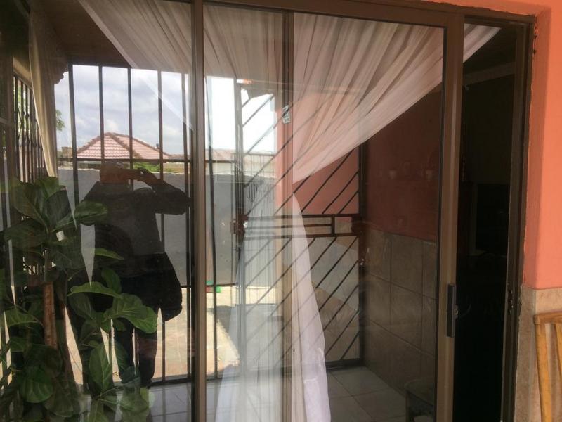 3 Bedroom Property for Sale in Ebony Park Gauteng
