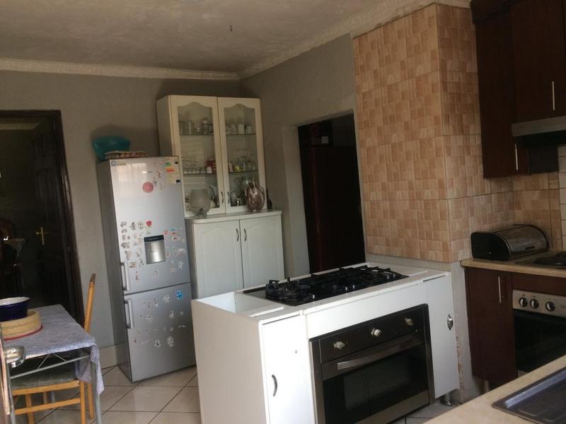 3 Bedroom Property for Sale in Ebony Park Gauteng