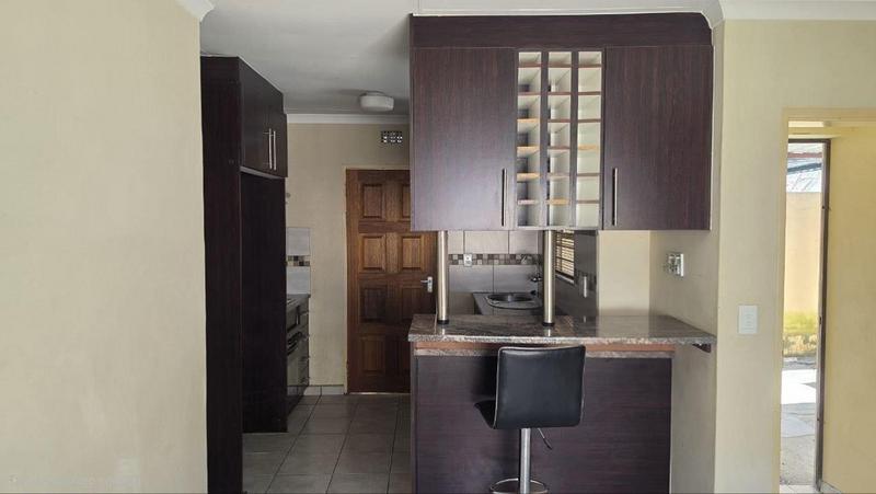 3 Bedroom Property for Sale in Riverside View Gauteng