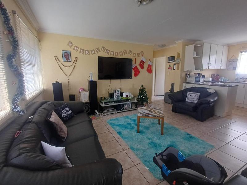 2 Bedroom Property for Sale in Ridgeway Gauteng
