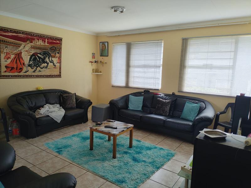 2 Bedroom Property for Sale in Ridgeway Gauteng