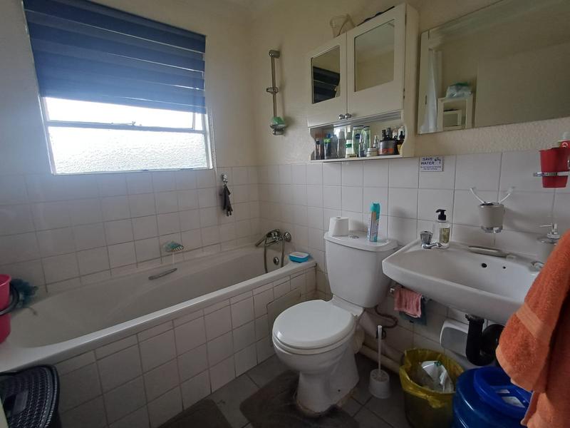 2 Bedroom Property for Sale in Ridgeway Gauteng
