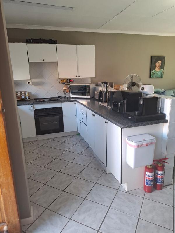 To Let 2 Bedroom Property for Rent in Rooihuiskraal North Gauteng