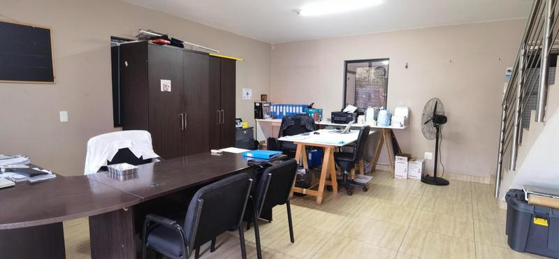To Let Commercial Property for Rent in N4 Gateway Industrial Park Gauteng