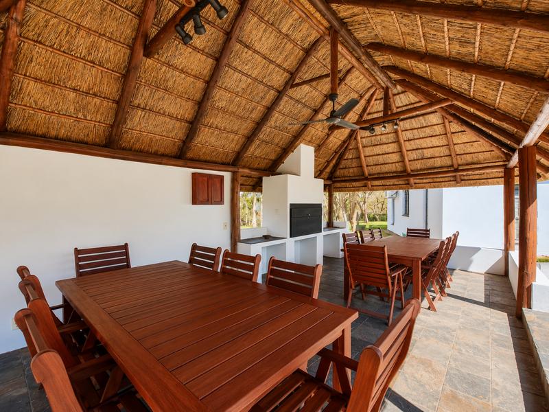 Commercial Property for Sale in Die Hoewes Gauteng