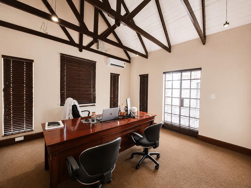 Commercial Property for Sale in Die Hoewes Gauteng