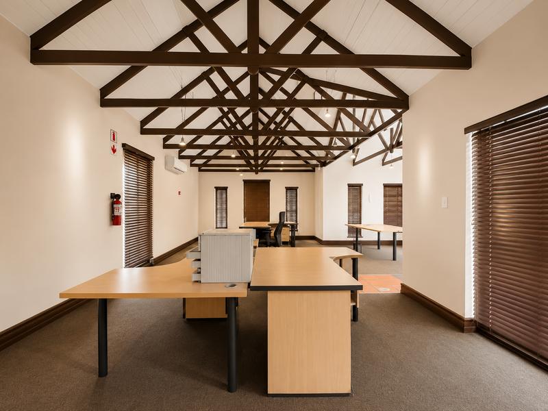 Commercial Property for Sale in Die Hoewes Gauteng