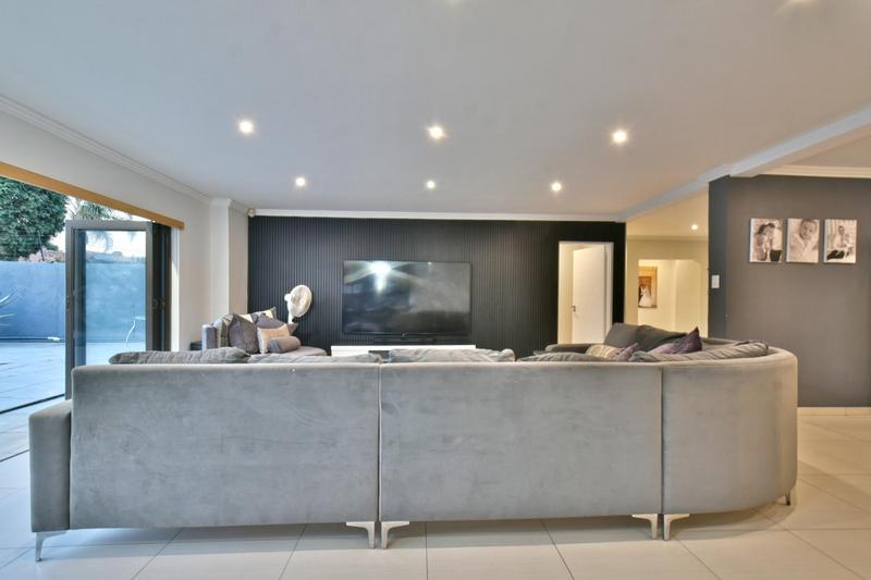 5 Bedroom Property for Sale in Meyersdal Gauteng