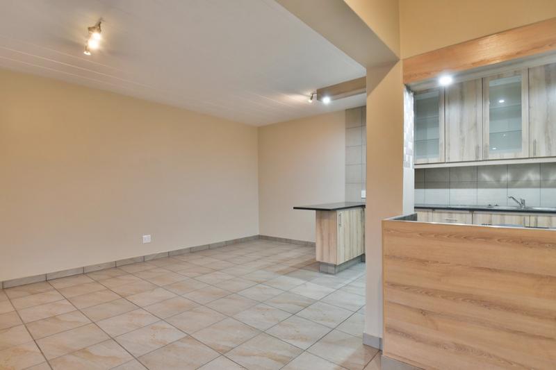 1 Bedroom Property for Sale in New Redruth Gauteng