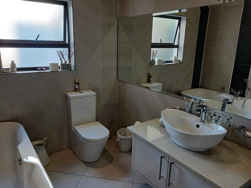 3 Bedroom Property for Sale in Retire at Midstream Gauteng