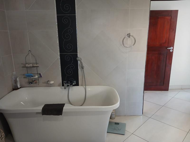 3 Bedroom Property for Sale in Retire at Midstream Gauteng