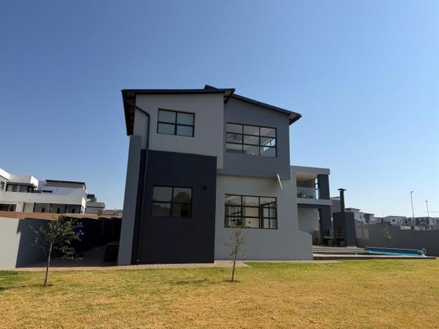 5 Bedroom Property for Sale in Fountainbrook Estate Gauteng