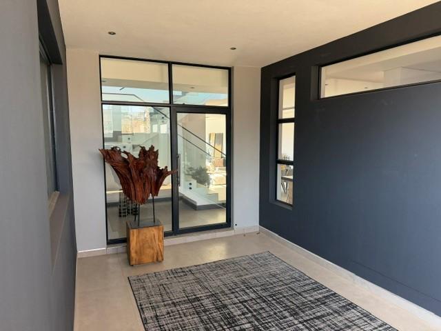 5 Bedroom Property for Sale in Fountainbrook Estate Gauteng
