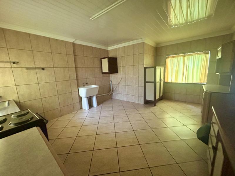 3 Bedroom Property for Sale in Vanderbijlpark Cw 6 Gauteng