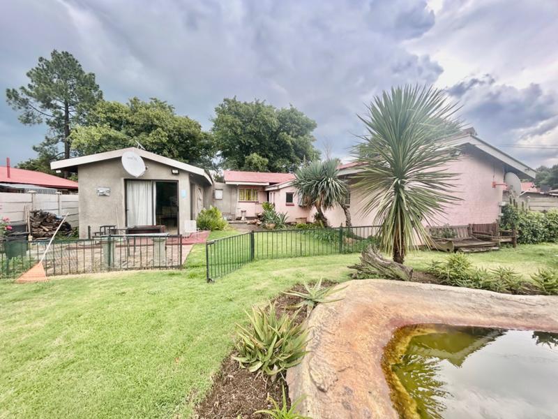 3 Bedroom Property for Sale in Vanderbijlpark Cw 6 Gauteng