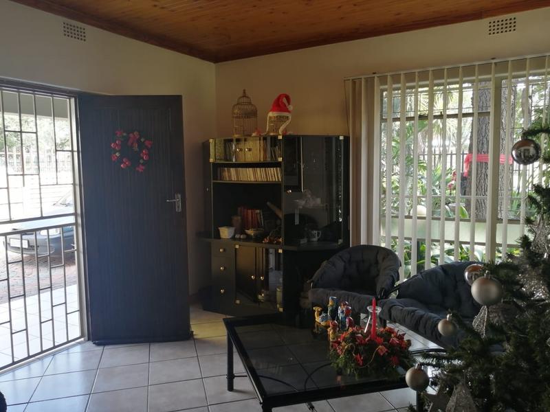 3 Bedroom Property for Sale in Vanderbijlpark Cw 6 Gauteng
