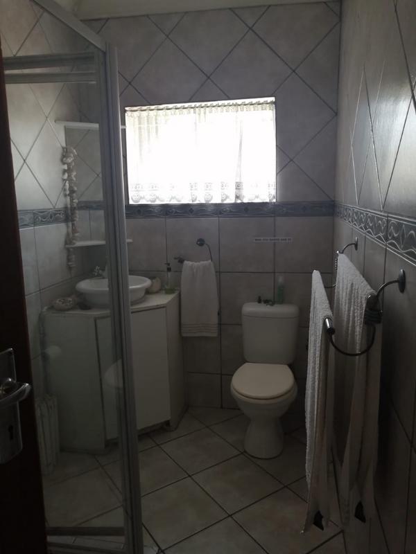 3 Bedroom Property for Sale in Vanderbijlpark Cw 6 Gauteng