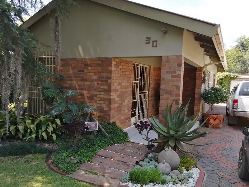 3 Bedroom Property for Sale in Vanderbijlpark Cw 6 Gauteng