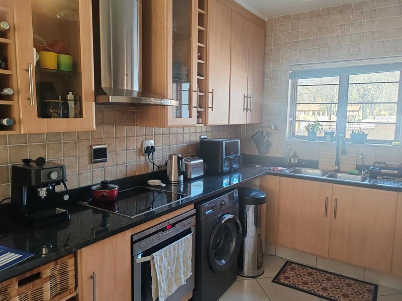 3 Bedroom Property for Sale in Bedfordview Gauteng