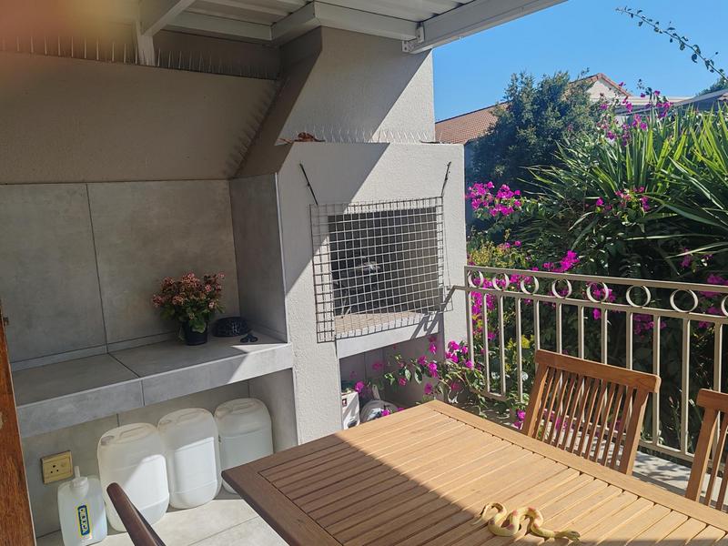 3 Bedroom Property for Sale in Bedfordview Gauteng
