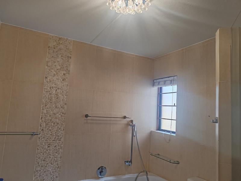 3 Bedroom Property for Sale in Bedfordview Gauteng