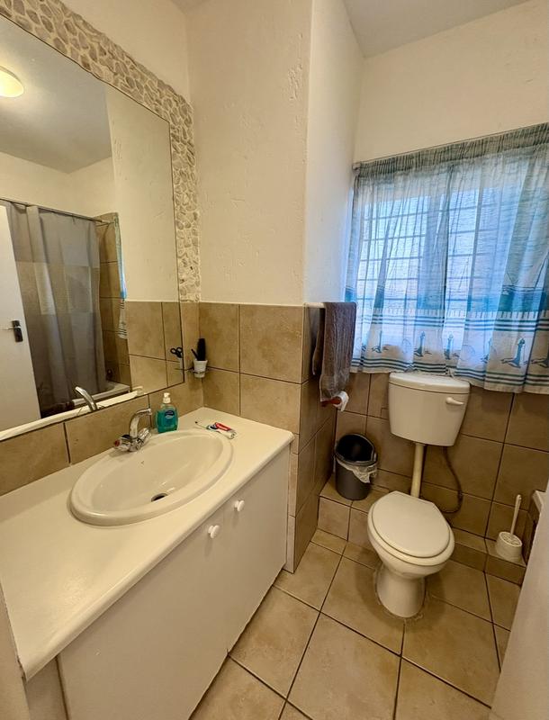 1 Bedroom Property for Sale in Glenhazel Gauteng