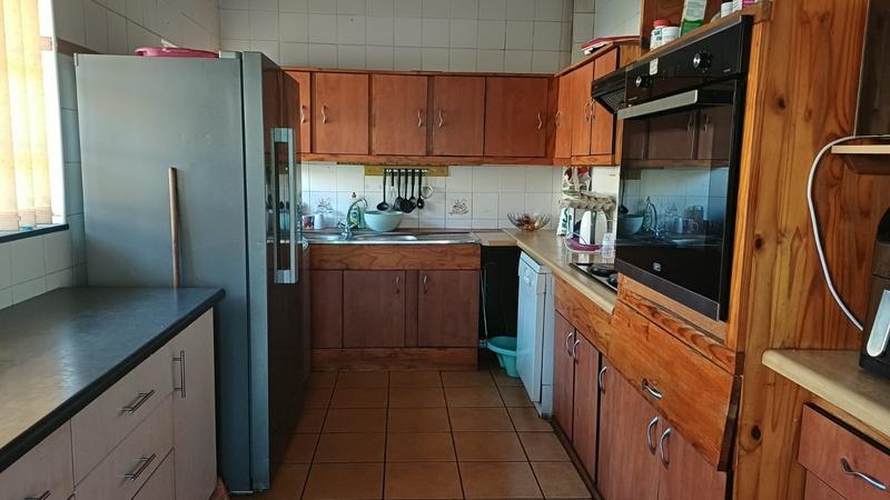 To Let 3 Bedroom Property for Rent in Wychwood Gauteng