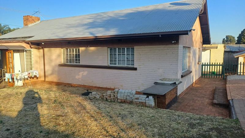 To Let 3 Bedroom Property for Rent in Wychwood Gauteng