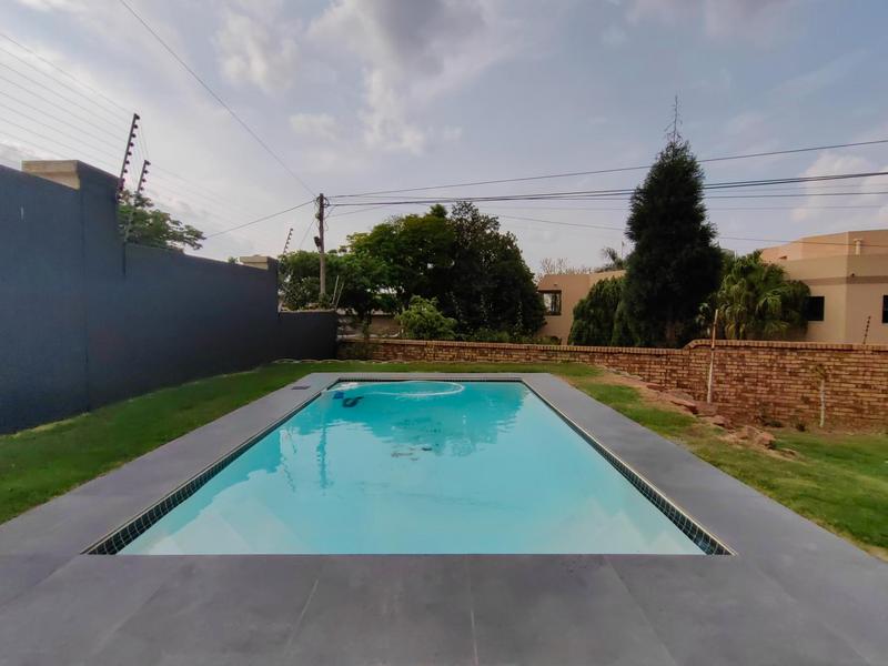 To Let 4 Bedroom Property for Rent in Waterkloof Heights Gauteng