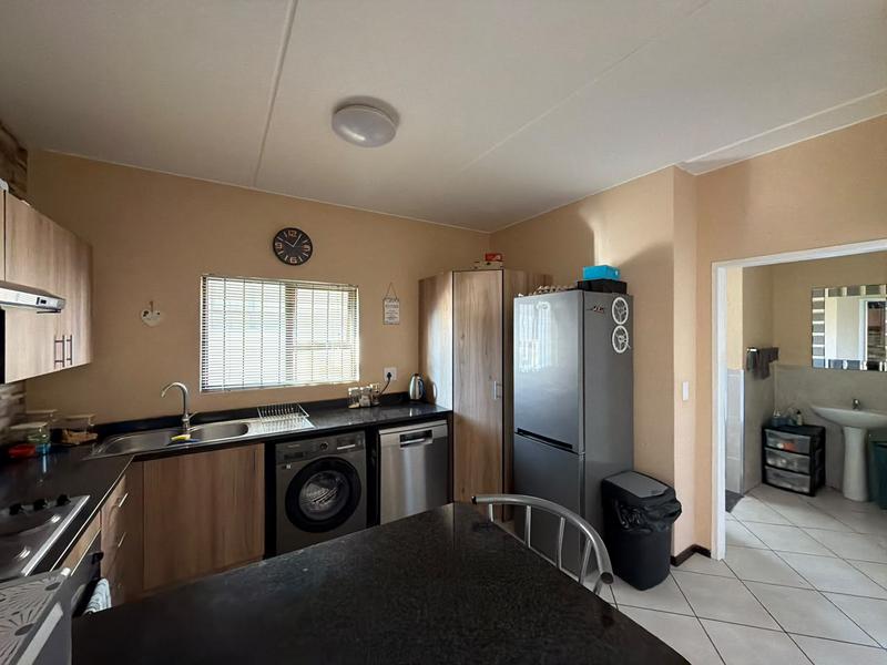 To Let 2 Bedroom Property for Rent in Benoni Gauteng