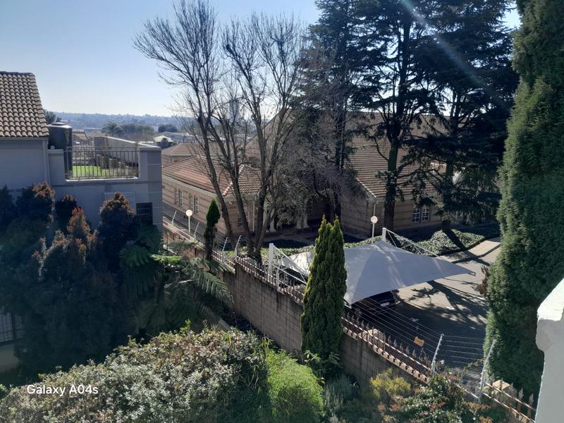 3 Bedroom Property for Sale in Bedfordview Gauteng