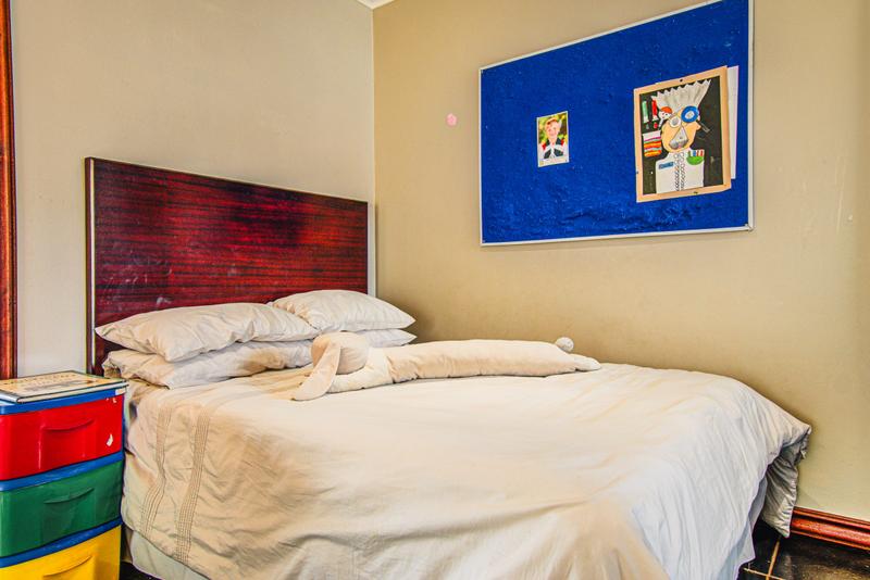3 Bedroom Property for Sale in Greenstone Hill Gauteng