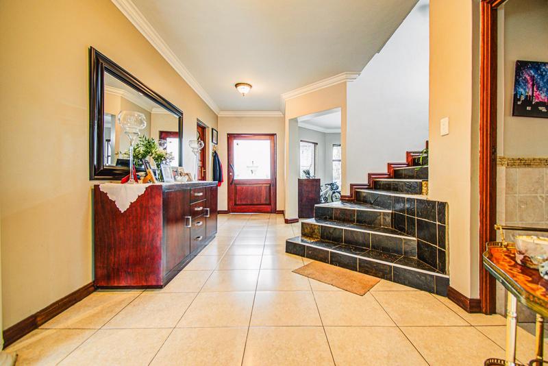 3 Bedroom Property for Sale in Greenstone Hill Gauteng