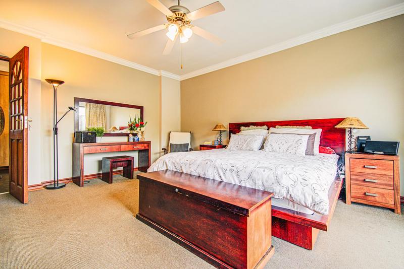 3 Bedroom Property for Sale in Greenstone Hill Gauteng