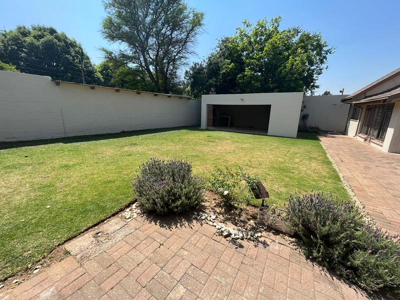 To Let 3 Bedroom Property for Rent in Vanderbijlpark SW 5 Gauteng