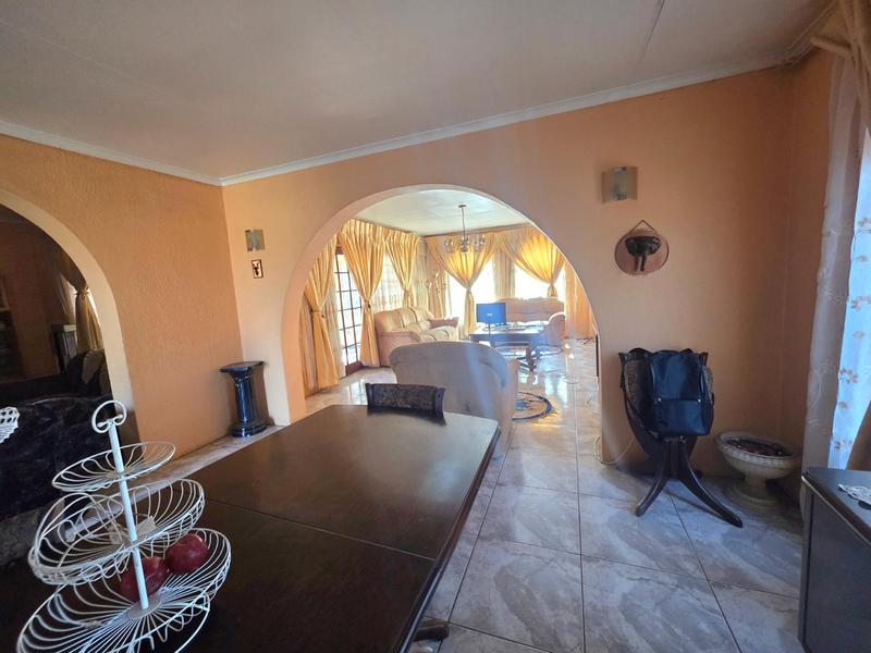 3 Bedroom Property for Sale in Dawn Park Gauteng