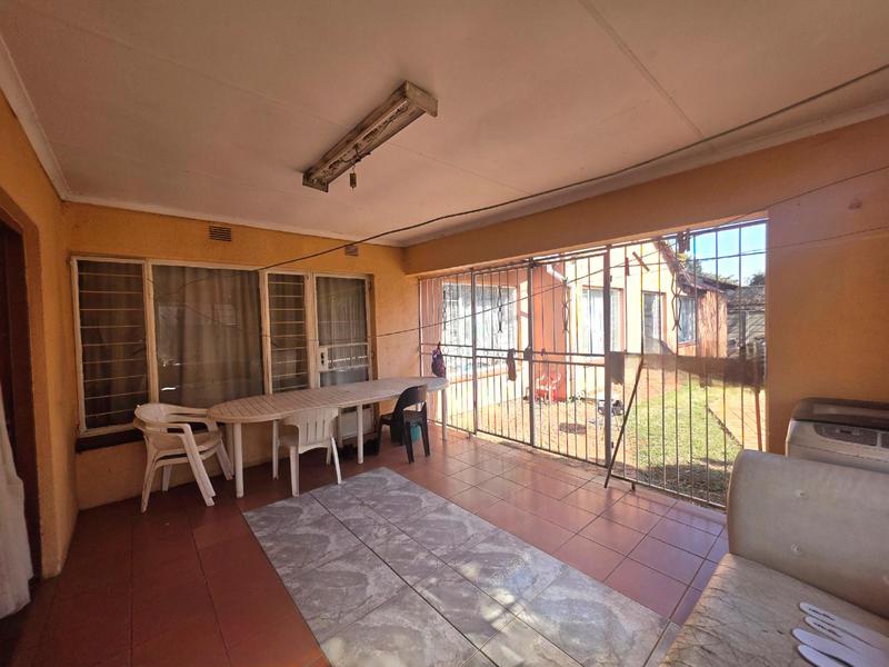 3 Bedroom Property for Sale in Dawn Park Gauteng