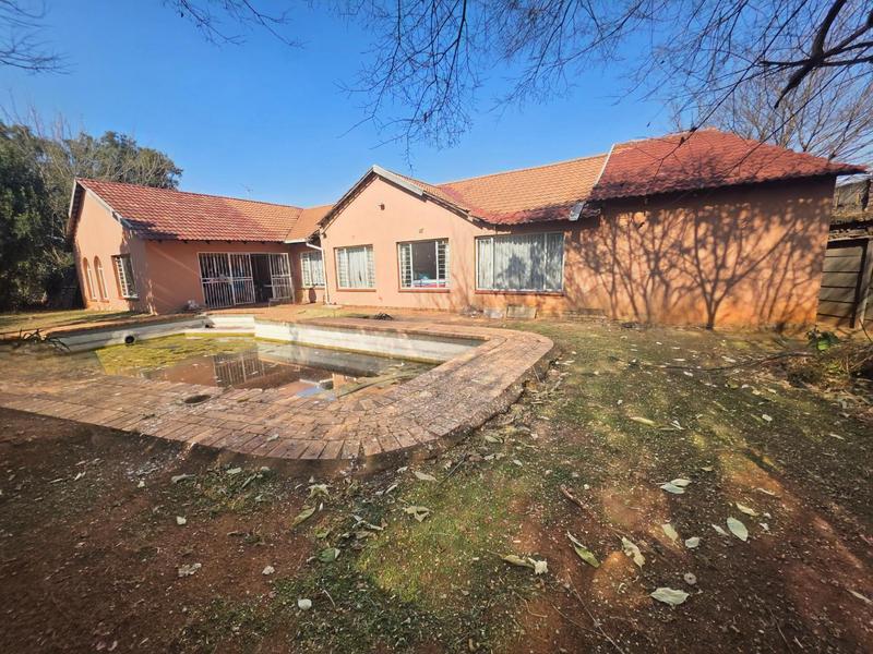 3 Bedroom Property for Sale in Dawn Park Gauteng