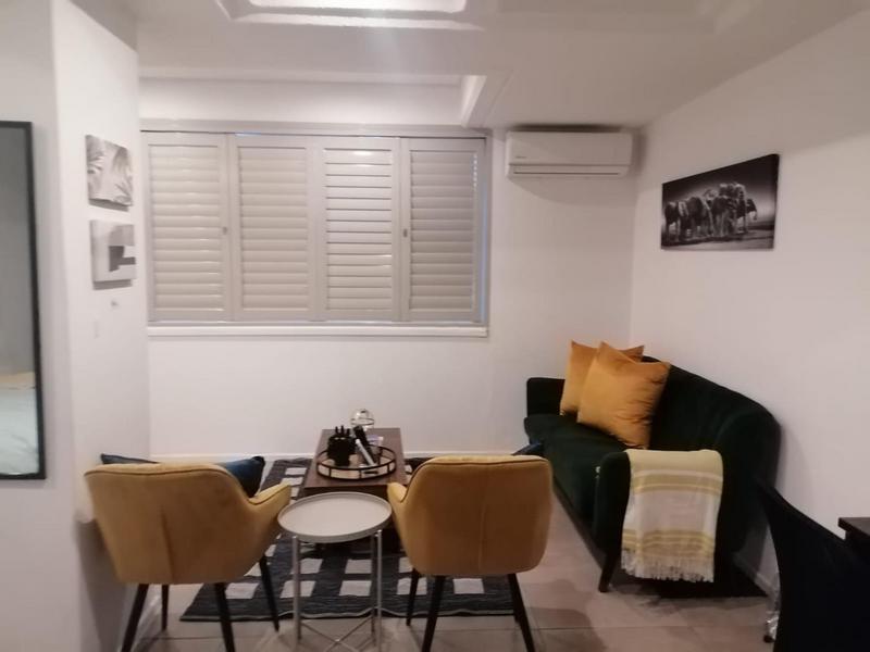 To Let 1 Bedroom Property for Rent in Sandown Gauteng