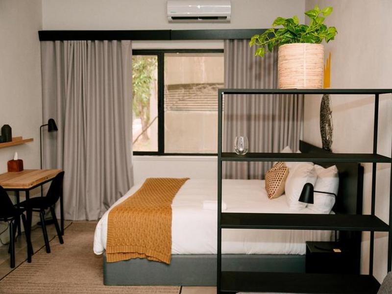 To Let 1 Bedroom Property for Rent in Sandown Gauteng