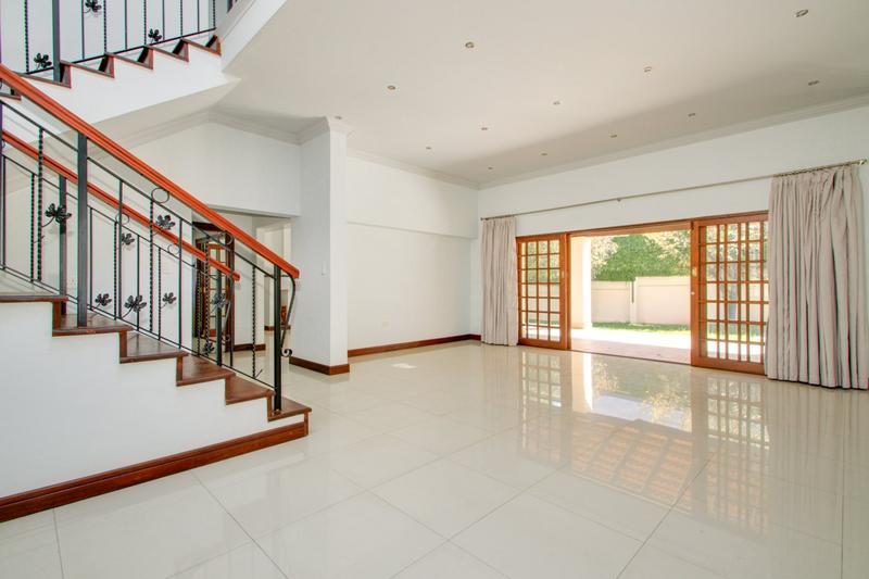 To Let 4 Bedroom Property for Rent in Bryanston Gauteng